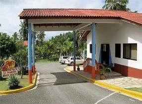 Apart Hotel La Tambora Beach Resort Entrance